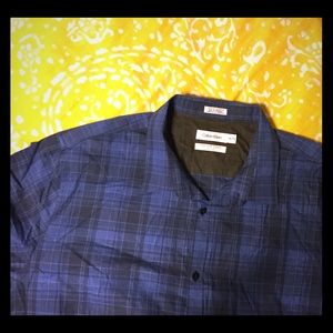 Men’s Calvin Klein dress shirt